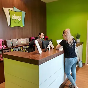 Sleep 'n Fly Sleep Lounge, D-gates Terminal 1 - Transit Only Dubaj