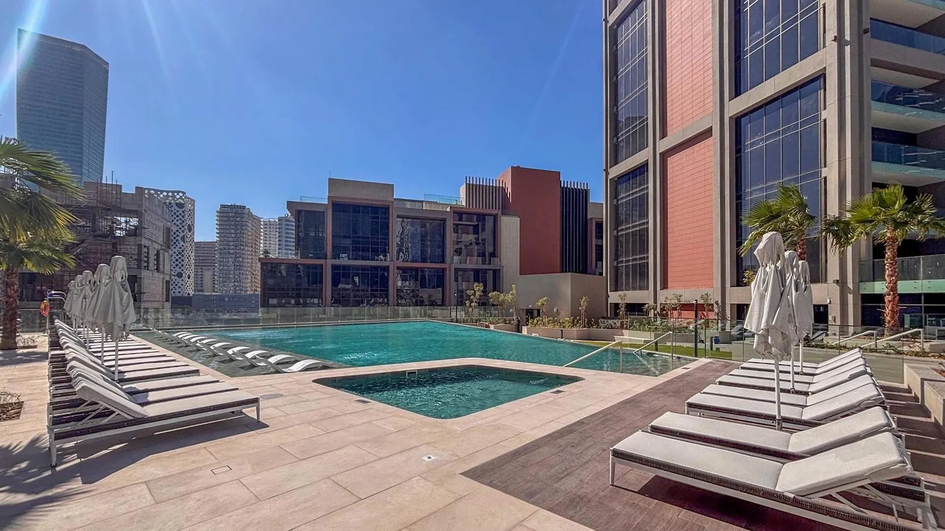 Apartment Frank Porter - Peninsula Five Dubai United Arab Emirates